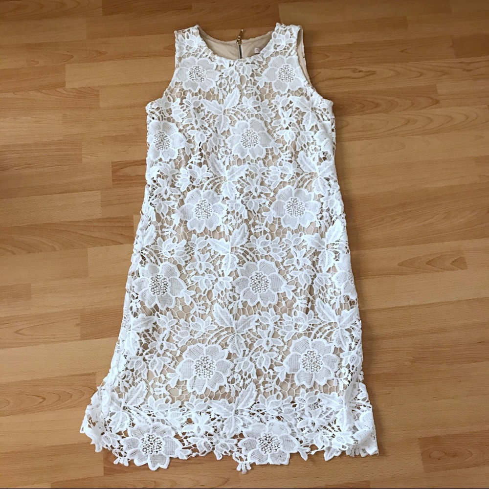 Lace dress